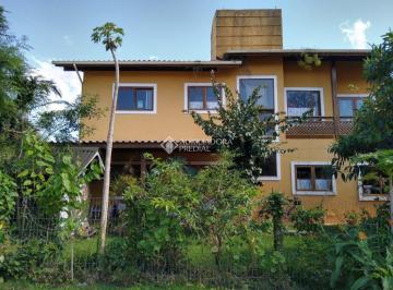 Casa · 200m² · 1 Quarto · Casa moderna estilo refúgio na Cachoeira do Jesus - Florianópolis/SC