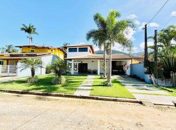 Casa · 357m² · 5 Quartos · 2 Vagas · Casa Térrea à Venda no Condomínio Lagoinha (Salga) – Ubatuba/Sp
