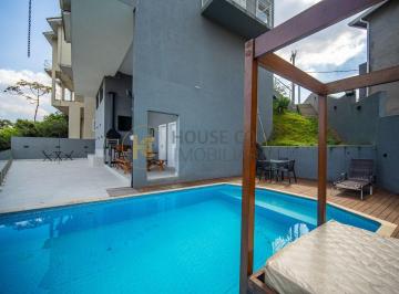 Casa · 370m² · 3 Quartos · 8 Vagas · Casa para venda em Parque Nova Jandira de 370.00m² com 3 Quartos, 1 Suite e 8 Garagens