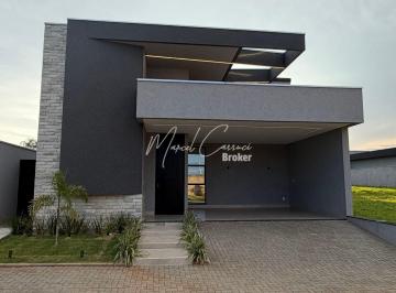 Casa · 185m² · 3 Quartos · 4 Vagas · Casa à venda, com 3 quartos suítes, área gourmet, escritório, piscina em alvenaria aquecida, rica em