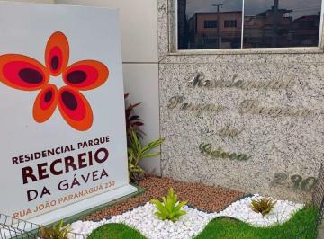 Apartamento de 2 quartos, Rio de Janeiro · Guadalupe Condominio com piscina e academia vendo apartamento