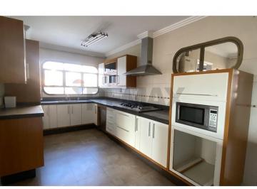 Apartamento · 200m² · 3 Quartos · REMAX ALUGA AP 3 DORMITORIOS  no Cambuí, Campinas"