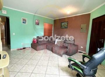 Casa · 210m² · 3 Quartos · 4 Vagas · Sobrado residencial em Santo André (Vila Camilópolis) com 3 suítes e 4 vagas | Financiamento disponí