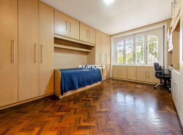 Apartamento · 365m² · 4 Quartos · 1 Vaga · APARTAMENTO 365 M, PLANTA CIRCULAR, 4 QUARTOS SENDO 2 SUÍTES  3 BANHEIROS  1 VAGA  PORTARIA 24H  PRA