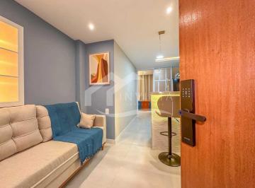 Apartamento · 32m² · 1 Quarto · Loft Totalmente Reformado e Mobiliado Próximo ao Metrô Carioca
