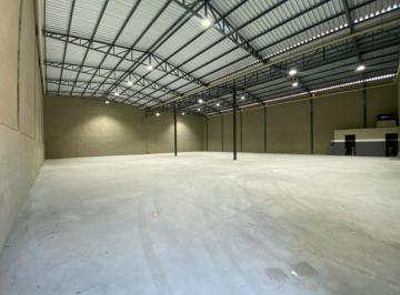 Comercial · 690m² · 5 Vagas · Galpão / Depósito / Armazém para venda em Arvoredo 2ª Seção de 690.00m² com 5 Garagens