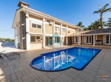 Casa · 526m² · 8 Quartos · 4 Vagas · Casa para venda em Lagoinha - Condomínio Lagoinha de 526.00m² com 8 Quartos, 6 Suites e 4 Garagens