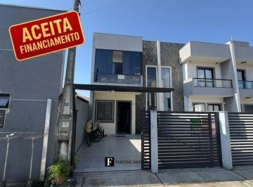 Casa · 95m² · 3 Quartos · 1 Vaga · Sobrado perto do mar a venda Pontal do PR