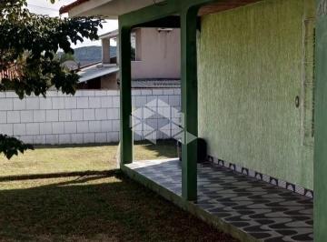 Casa · 450m² · 2 Quartos · 1 Vaga · TERRENO 22m FRENTE X 20m FUNDO CASA COM PISCINA 2 DORMITÓRIOS SENDO NO INGLESES/ FLORIANÓPOLIS A