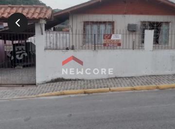 Casa · 288m² · 2 Quartos · 3 Vagas · Casa em Rua 808 A - Alto São Bento - Itapema/SC