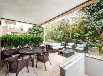 Casa de 3 quartos, São Paulo · Casa em Condomínio Venda ou Locação Alto de Pinheiros, com quintal.