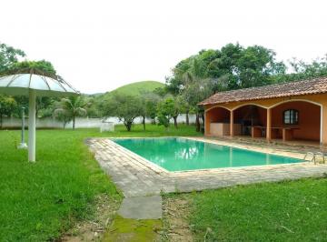 Rural · 140m² · 6 Quartos · 2 Vagas · Fazenda à venda em Lorena