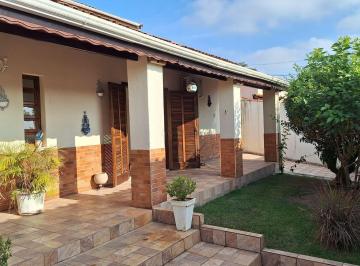 Casa · 431m² · 3 Quartos · 6 Vagas · Casa à venda no Belveder Clube dos 500 Guaratinguetá/SP
