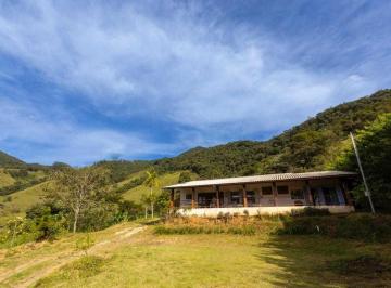 Rural · 48400m² · 2 Quartos · 2 Vagas · Sítio à venda no Gomeral em Guaratinguetá/SP