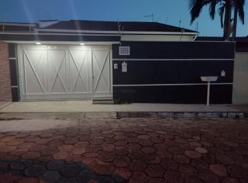 Casa · 180m² · 3 Quartos · 2 Vagas · Casa à venda em Guaratinguetá - Jardim Bela Vista