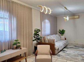 Casa · 360m² · 3 Quartos · 3 Vagas · Casa à venda no Beleveder Clube dos 500 em Guaratinguetá/SP