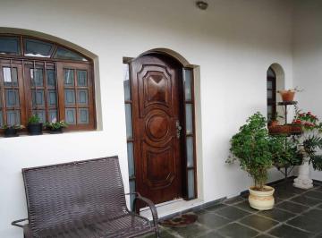 Casa · 258m² · 5 Quartos · 4 Vagas · Casa à venda em Guaratinguetá - Pedregulho