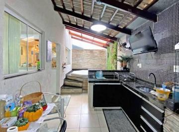 Casa de 3 quartos, São Paulo · Casa de 149 m² com 3 quartos à venda na Penha de França