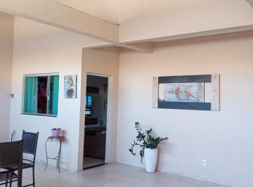 Vende se linda casa na lage .contendo 2 quartos planejados sendo um é suite · Linda é excelente casa com estrutura pra mais 2 pavimento