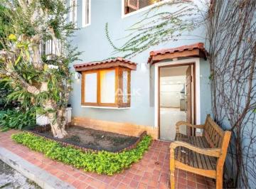 Casa · 80m² · 3 Quartos · 1 Vaga · Casa de vila para venda e locação em Planalto Paulista com 3 quartos, sendo 1 suíte, 80m²