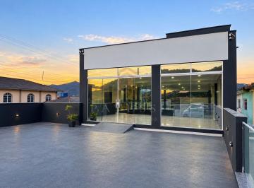 Comercial · 70m² · : Excelente Sala Comercial Térrea para Locação/Venda em Governador Celso Ramos – Amplo Estacionament