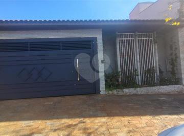 Casa · 196m² · 3 Quartos · 2 Vagas · Casa com 3 quartos à venda em Independência - SP