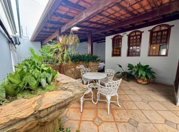Casa · 226m² · 4 Quartos · Casa à venda - em Céu Azul