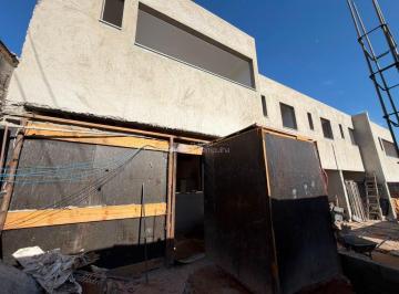 Casa · 135m² · 3 Quartos · Casa à venda - em Itapoã