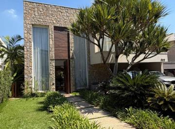 Casa · 450m² · 4 Quartos · 6 Vagas · MARAVILHOSA CASA ALPHAVILLE, MOBILIADA, 4 SUÍTES, ÓTIMO CONDOMINIO!