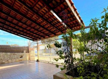 Casa de 5 quartos, Taguatinga · Casa Escriturada - 5 Quartos - 3 Suítes - QNF 4 - Taguatinga Norte