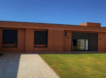 Casa de 2 quartos, Jardim Botânico · Condomínio Mini Chácaras do Lago Sul 600m²