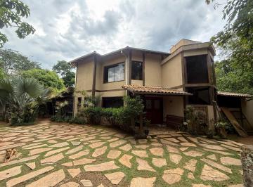 Visão entrada casa · Casa de alto padrão em Casa Branca – Condomínio Aldeia da Cachoeira das Pedras