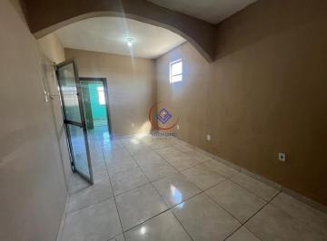 Casa · 72m² · 2 Quartos · CASA DOIS QUARTOS PARA ALUGAR EM GUADALUPE !