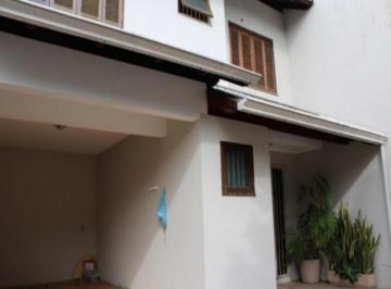 Casa de 3 quartos, Ribeirão Pires · Sobrado à venda no Centro de Ouro Fino Paulista em Rio Grande da Serra bem localizado