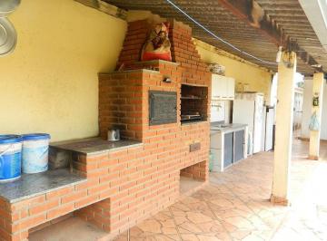 Foto 01 · Casa - Poste