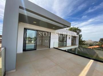 Casa de 5 quartos, Brasília · Casa à Venda no Jardim Botânico, Brasília - 5 Suítes e Vista Livre