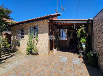 Casa de 3 quartos, São José dos Pinhais · Casa Comercial/Residencial para Venda com 3 quartos no Bairro Guatupê - São José dos Pinhais