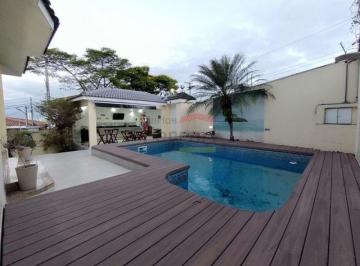 Casa de 4 quartos, São Paulo · Sobrado à venda no Tucuruvi com 4 quartos, 3 suítes e 5 vagas
