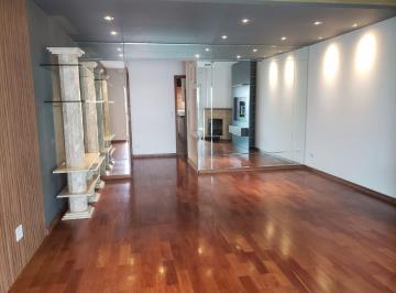 Apartamento de 1 quarto, São Paulo · Apartamento de Alto Padrão com Lareira, na Aclimação