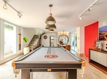 Casa · 334m² · 4 Quartos · 3 Vagas · Casa com 4 quartos, Jardim Europa - São Paulo