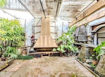 Casa · 600m² · 4 Quartos · 2 Vagas · Casa com 4 quartos, Jardim Everest - São Paulo