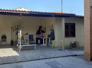 Casa de 3 quartos, Várzea Paulista · Sobrado à venda em Jardim Cruz Alta em Várzea Paulista bem localizado