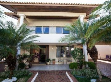 Casa en Venda de 3 quartos Brasilândia · Sobrado à venda em Brasilândia com ótima locailzação