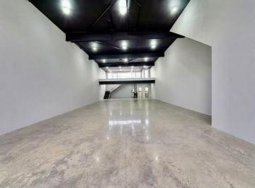 Comercial , São Paulo · Galpão 360m² com Mezanino de 60m², Energia Trifásica Próximo da Av.Braz Leme!