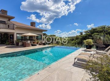 Casa · 577m² · 5 Quartos · 8 Vagas · CASA COM 5 QUARTOS E PISCINA NO CONDOMÍNIO VILLA TOSCANA
