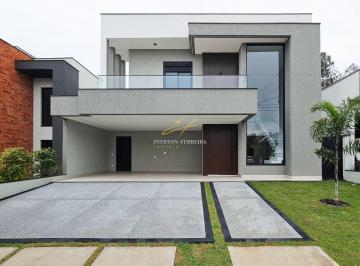 Casa de 4 quartos, Indaiatuba · Lindo Sobrado com 3 Suítes, sendo 1 Master com Closet, Piscina com Cascata, Condomínio em Indaiatuba