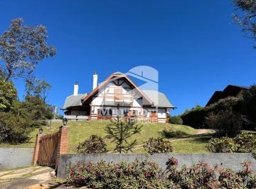 Casa · 386m² · 4 Quartos · 2 Vagas · Casa à venda com uma linda vista!