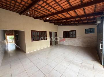 Garagem · CASA COM 3 QUARTOS NA VILA MARIANA, EM APARECIDA DE GOIÂNIA Casa de Rua com 3 Quarto(s) à Venda por