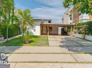 Casa · 200m² · 3 Quartos · 2 Vagas · Casa para venda em Jardim Residencial Alto de Itaici com 3 quartos, 200m²