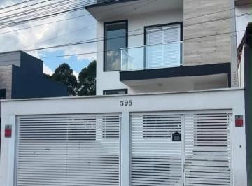 Casa · 203m² · 3 Quartos · 4 Vagas · Casa à venda em Laranjeiras, Caieiras, 203m², 3 quartos